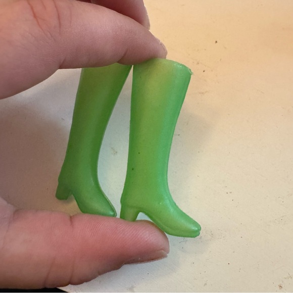 Vintage 1970s Hong Kong Barbie Francie Tall Green Boots Mod Retro - Picture 3 of 3